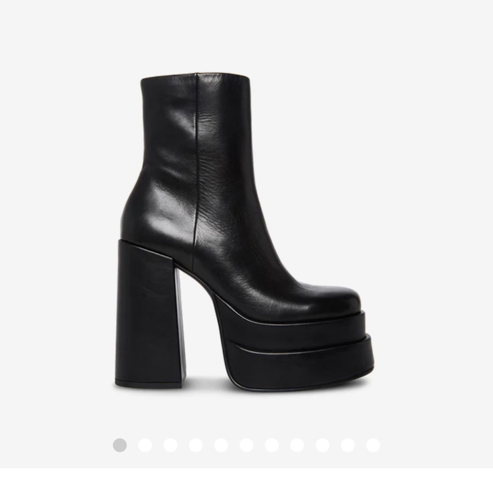 Steve Madden Cobra Black Leather Platform Booties